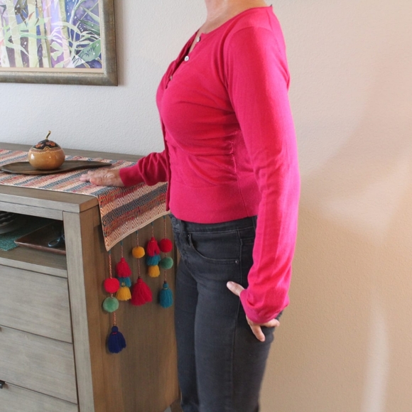 Fuscia pink ruched button down cotton sweater - Picture 5 of 9